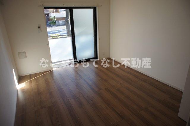 地下鉄鶴舞線 上小田井駅 徒歩10分 3階建 築8年の内装写真