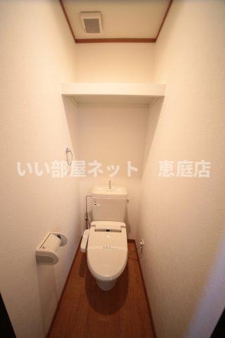 R s courtのトイレ写真