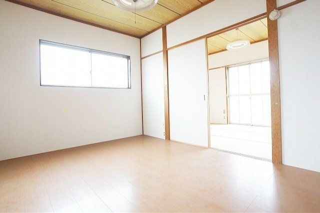 ＪＲ中央線 国分寺駅 徒歩17分 2階建 築49年の居間写真