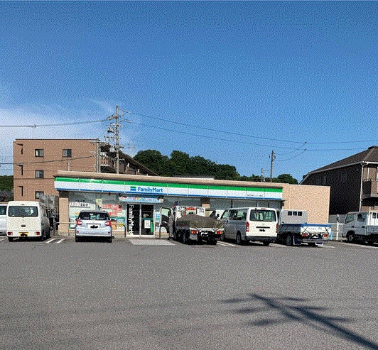 コンビニ　ファミリーマート 東海荒尾インター東店（コンビニ）まで76m