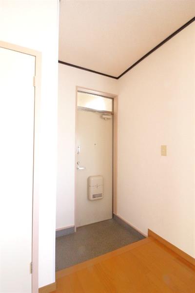 サンハイツAの玄関写真