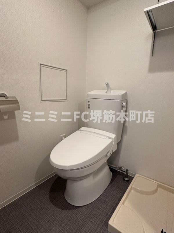 地下鉄長堀鶴見緑地線 松屋町駅 徒歩3分 13階建 築24年のトイレ写真