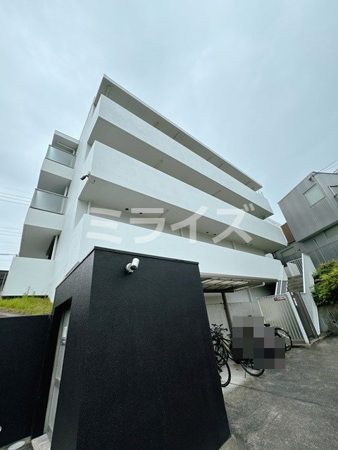 阪急千里線 千里山駅 徒歩15分 築18年