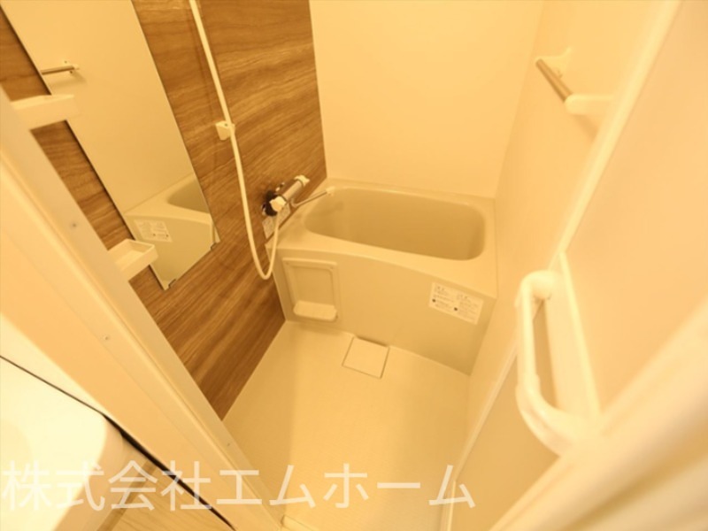 バス・シャワールーム　バスルーム　浴室暖房乾燥機付き