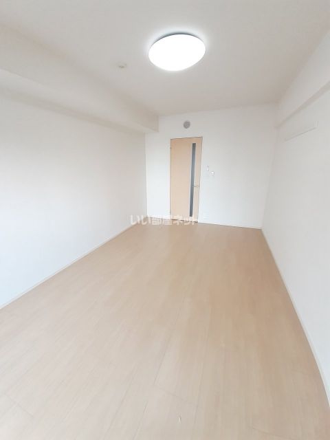 プレミアム 天久の内装写真