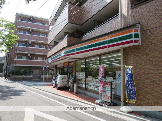 コンビニ　セブンイレブン（コンビニ）まで363m