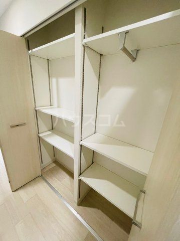 デレクト・ビュー上町台の内装写真