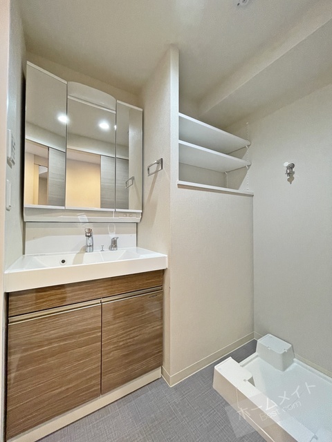 南海本線 天下茶屋駅 徒歩3分 8階建 築5年の内装写真