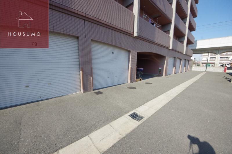 駐車場　駐車スペースもあります
