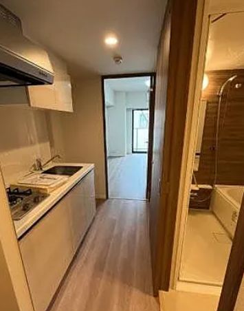 玄関　参考写真：別部屋タイプ