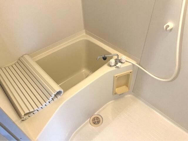 バス・シャワールーム　※別部屋参考写真