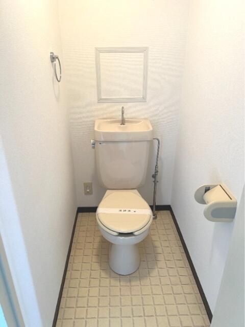 トイレ　※別部屋参考写真
