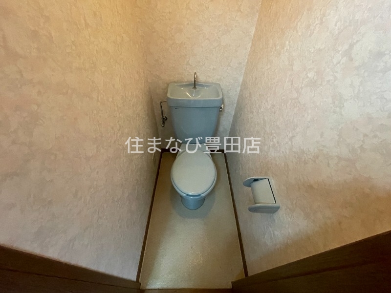トイレ　同型タイプ