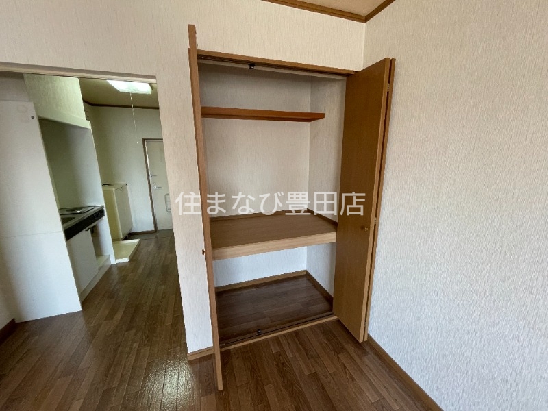 収納　同型タイプ