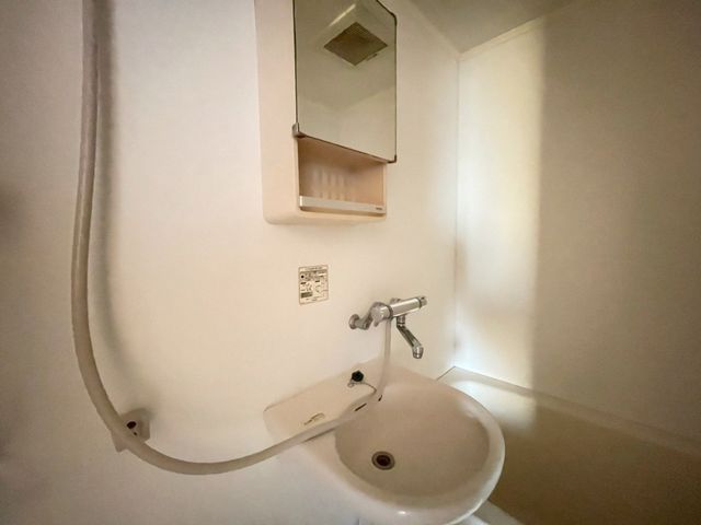 洗面設備　※室内写真別部屋