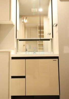 洗面設備　使いやすい独立洗面台☆