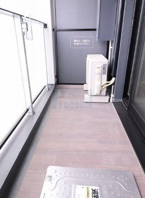 バルコニー　うれしいバルコニー付き！