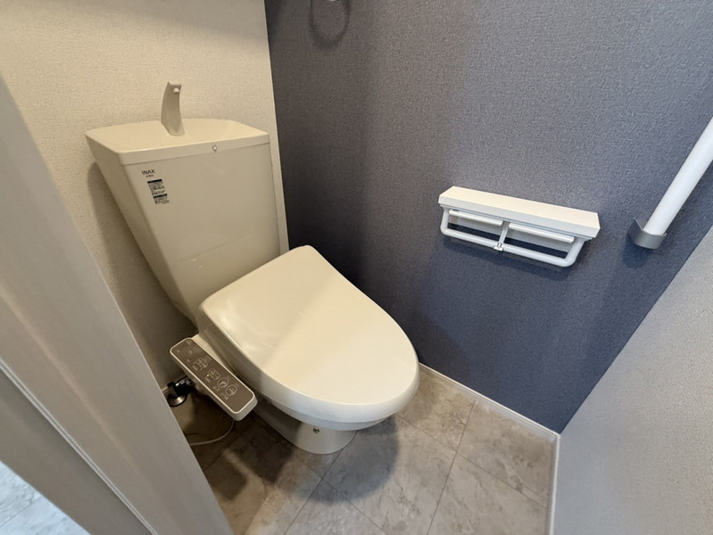 メゾングレーヌ東出Aのトイレ写真