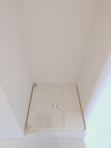 その他　室内洗濯機置場です