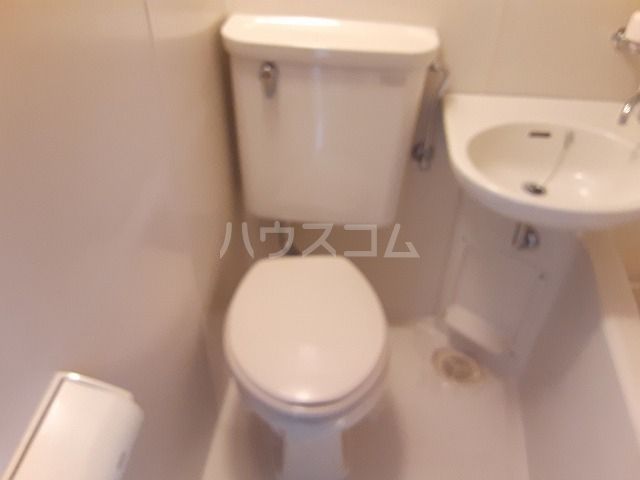 フレンドリーハウスのトイレ写真