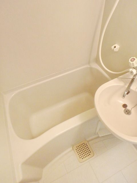 ヴァンヴェール元町の風呂写真