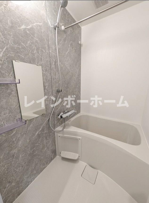 バス・シャワールーム　日々の疲れを癒すお風呂付です