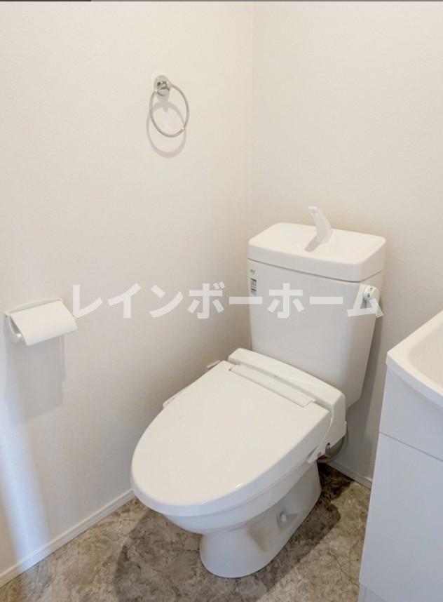 トイレ　清潔感のあるトイレです