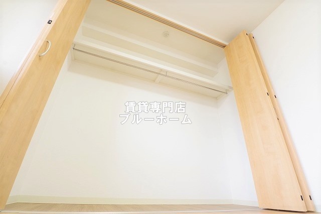 ＪＲ阪和線 三国ケ丘駅 徒歩6分 8階建 築8年の内装写真