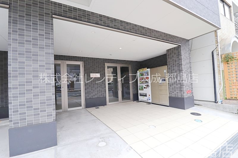 地下鉄谷町線 関目高殿駅 徒歩5分 7階建 築8年の外観写真
