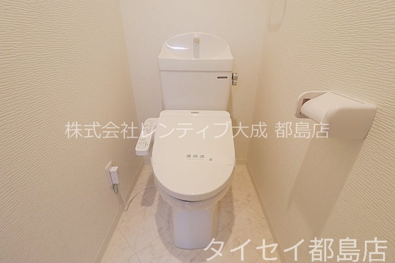 地下鉄谷町線 関目高殿駅 徒歩5分 7階建 築8年のトイレ写真