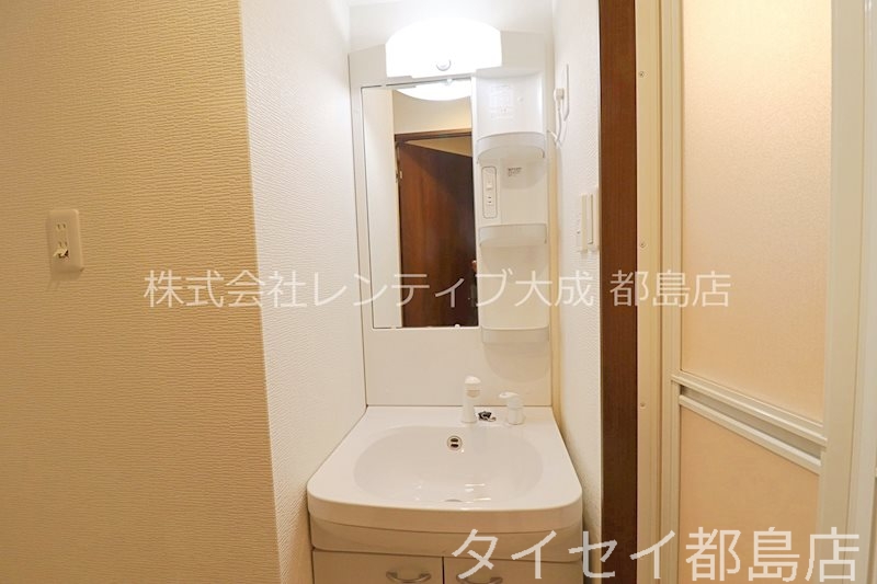 地下鉄谷町線 関目高殿駅 徒歩5分 7階建 築8年の内装写真