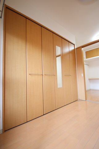 No48 プロジェクト2100 博多の内装写真