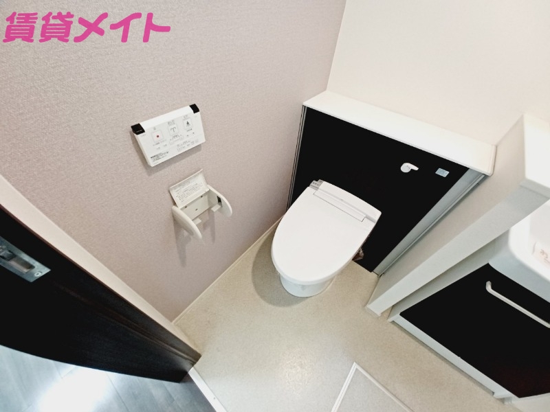 トイレ　同タイプの部屋写真です