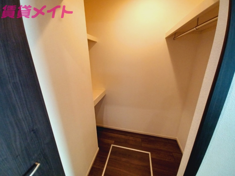 収納　同タイプの部屋写真です
