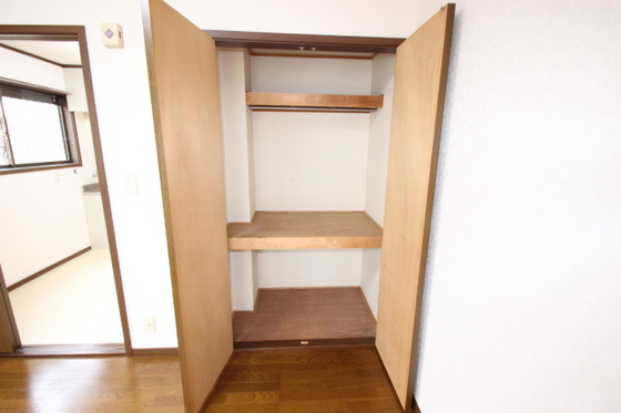 収納　※別部屋の写真です