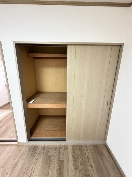 イリスハイツ B棟の内装写真