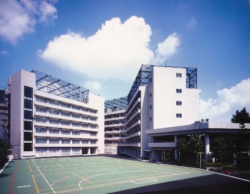 高校・高専　安田学園中学高等学校（高校・高専）まで294m