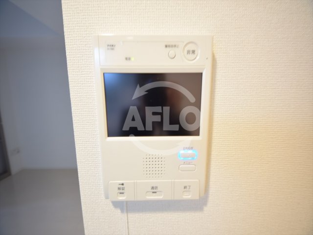 セキュリティ　セレニテ谷町calme（セレニテ谷町カルム）　TVモニター付