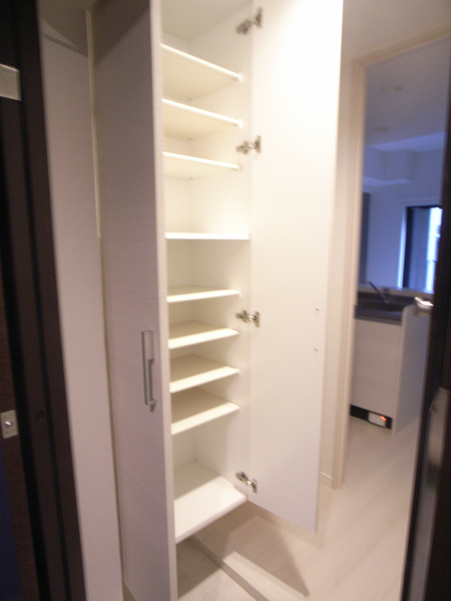 玄関　同建建物別部屋参照
