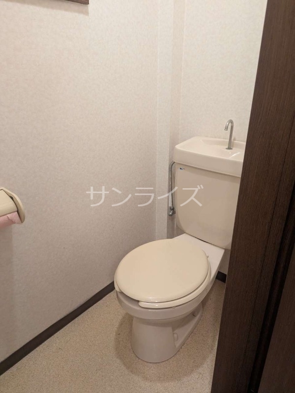 生野区巽東4丁目貸家のトイレ写真