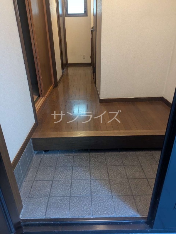 生野区巽東4丁目貸家の玄関写真