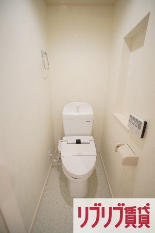 ＪＲ総武線 千葉駅 徒歩14分 3階建 築13年のトイレ写真