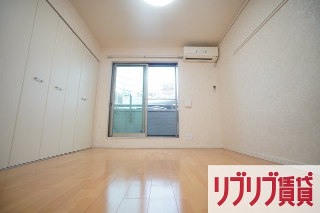 ＪＲ総武線 千葉駅 徒歩14分 3階建 築13年の内装写真