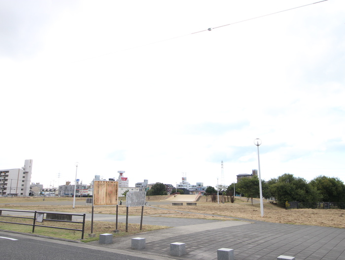 その他　公園（その他）まで240m