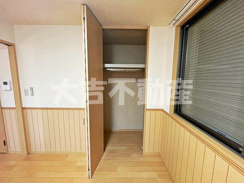 収納　※別部屋の写真です