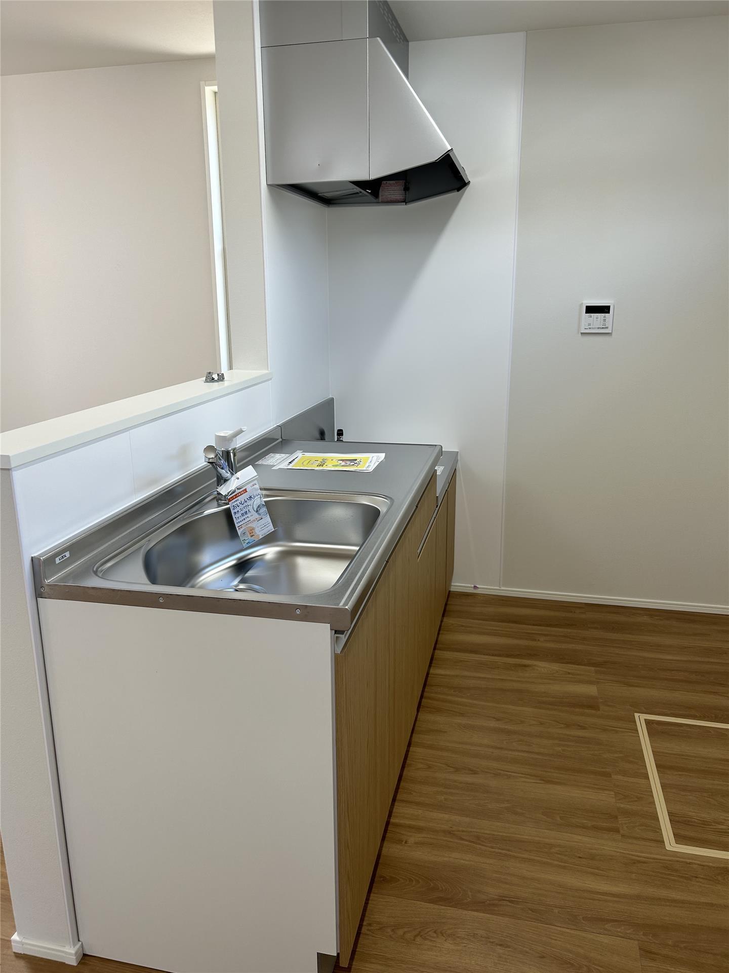 中央4丁目戸建てAのキッチン写真