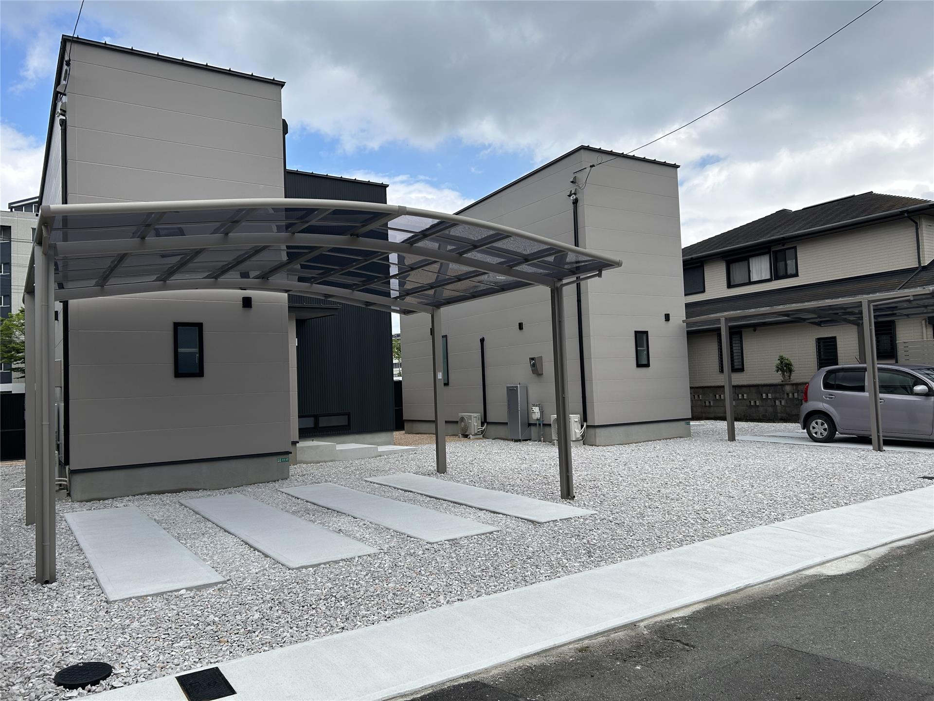 中央4丁目戸建てA