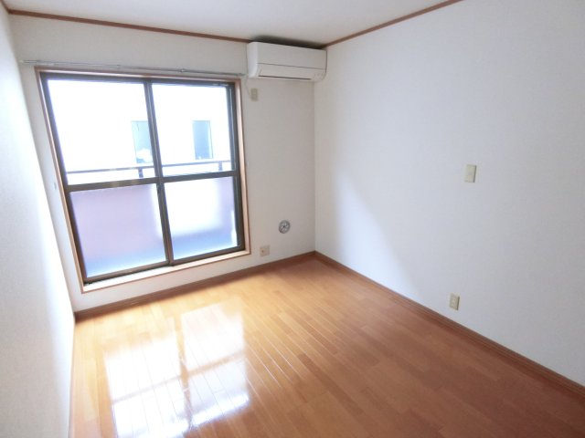 居室・リビング　他のお部屋の参考写真となります。