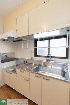 キッチン　※写真は同タイプ住戸です。