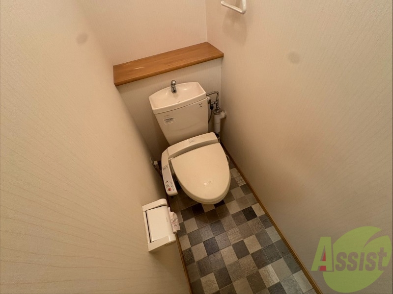 トイレ　トイレです。ウォシュレット付を探している方、おすすめです！